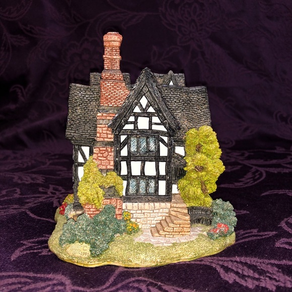 Lilliput Lane The Priests House - Picture 4 of 6